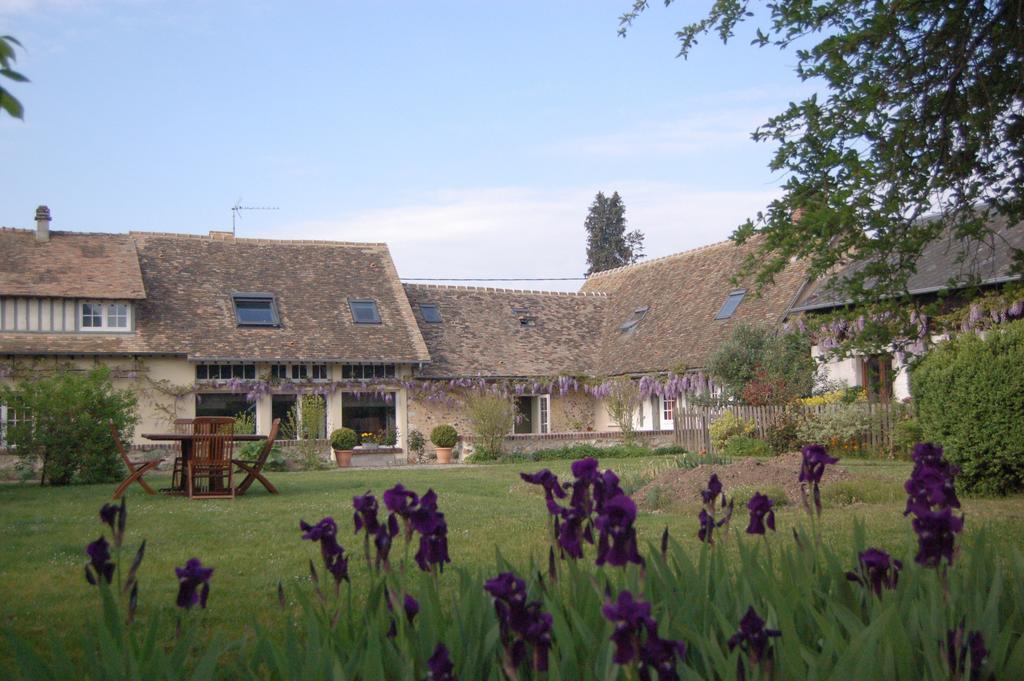 La Chaiserie La Croix-Saint-Leufroy Екстериор снимка